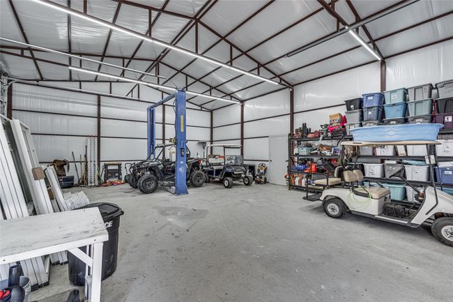 View of garage | Image 23