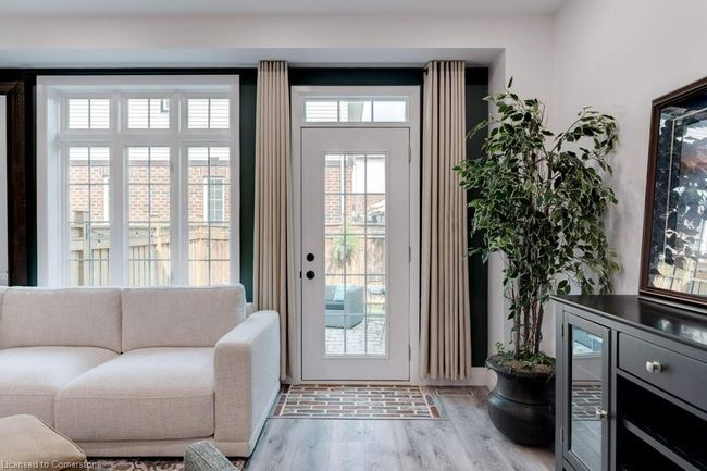 79 Browview Dr, Townhouse with 3 bedrooms, 3 bathrooms and 3 parking in Waterdown ON | Image 19
