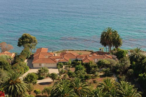 4121 Creciente Dr, SANTA BARBARA, CA, 93110-2406 | Card Image
