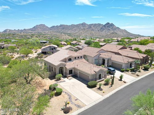 11573 E Desert Willow Dr, Scottsdale, AZ, 85255-8232 | Card Image