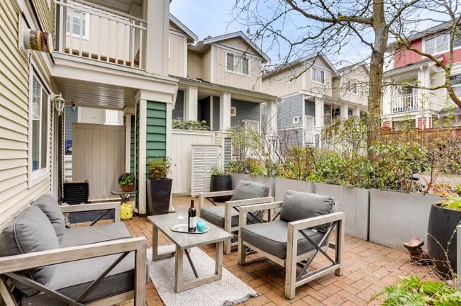 23 - 123 Seventh Street, Townhouse with 2 bedrooms, 1 bathrooms and 2 parking in New Westminster BC | Image 18