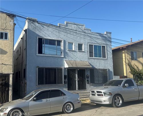 1136 E Alhambra Ct, Long Beach, CA, 90813 | Card Image