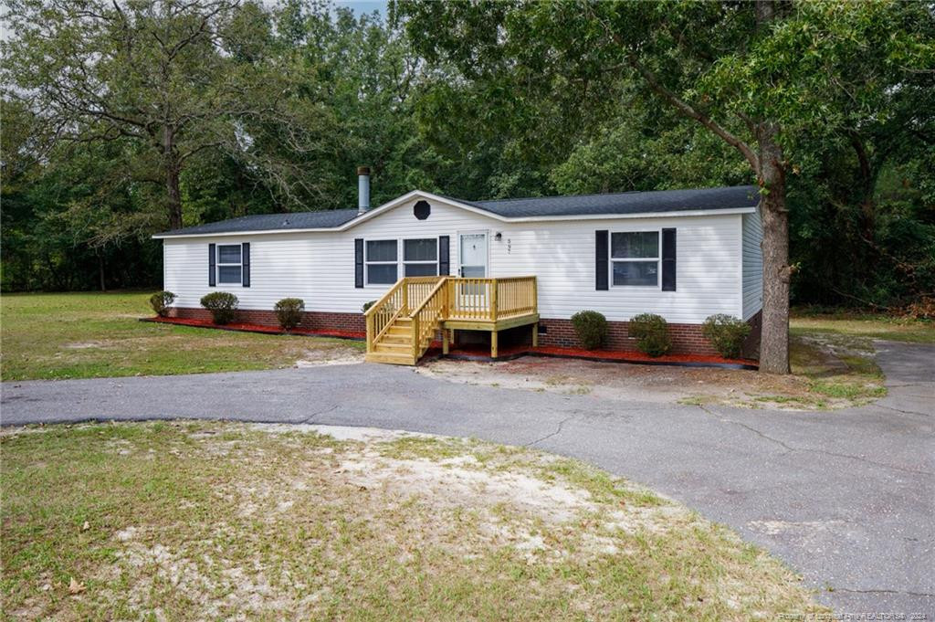 Palindrome Ct, Hope Mills, NC 28348