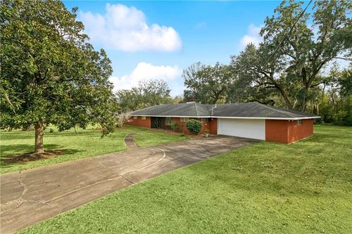 2524 Crestwood Rd, Marrero, LA, 70072-5705 | Card Image
