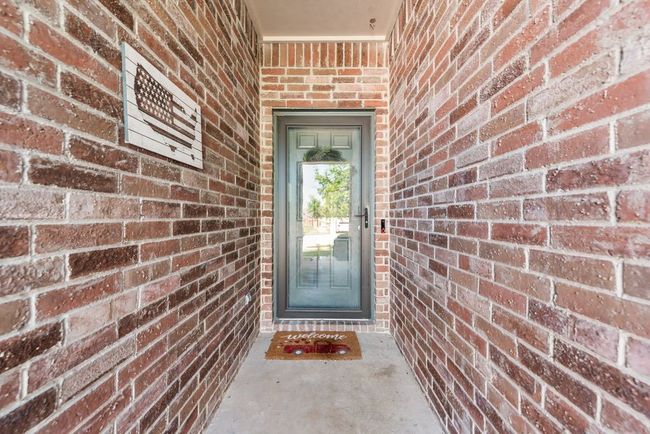 10237 Pyrite Dr, House other with 3 bedrooms, 2 bathrooms and null parking in Fort Worth TX | Image 4