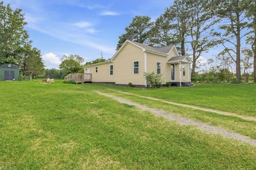 17040 White Marsh Rd, Surry, VA, 23883-2239 | Card Image