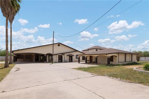 200 S Linda Ln, Alton, TX, 78573-5936 | Card Image