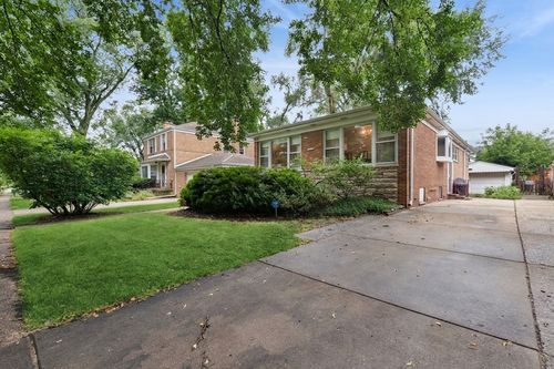 1619 Seward St, Evanston, IL, 60202-2023 | Card Image