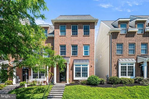 625 W Mulberry St, KENNETT SQUARE, PA, 19348-3274 | Card Image
