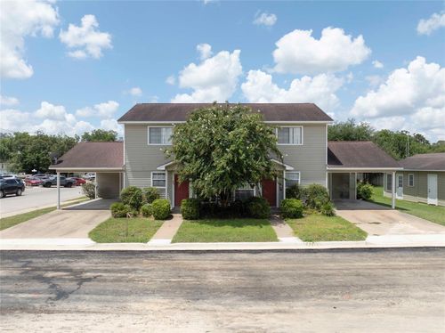 205 N Market St, Hallettsville, TX, 77964-3103 | Card Image