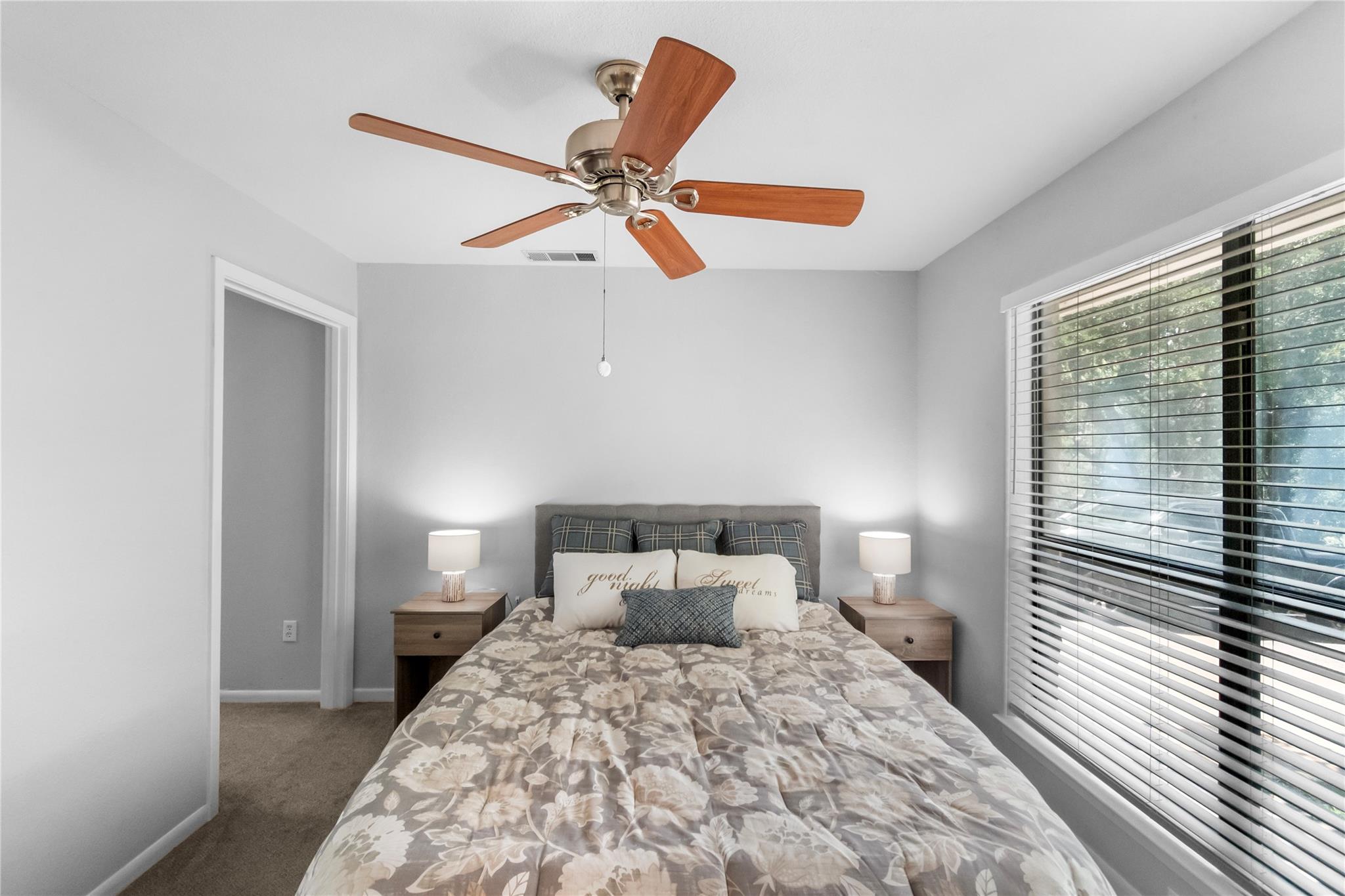 Residential in Horseshoe Bay 5