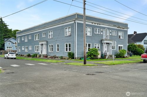 301 W 3rd St, Aberdeen, WA, 98520-5023 | Card Image