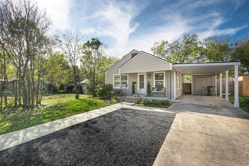 1015 E 27th St, Bryan, TX, 77803-4819 | Card Image