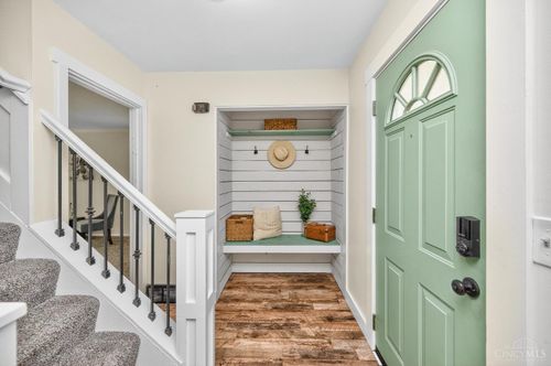 6103 Seiler Dr, Cincinnati, OH, 45239 | Card Image