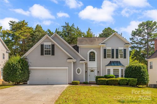 8917 Cedar Run Way, Charlotte, NC, 28273-8829 | Card Image