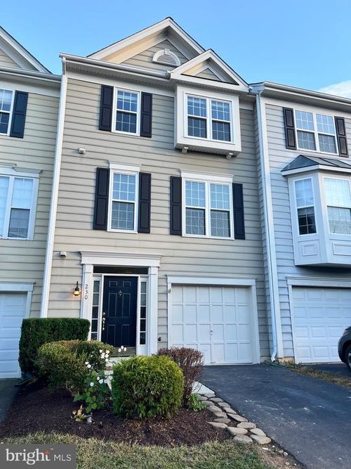 230 Connery Ter Sw, LEESBURG, VA, 20175-5079 | Card Image
