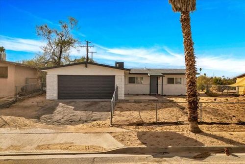 5940 Rose Ellen Ave, Twentynine Palms, CA, 92277 | Card Image