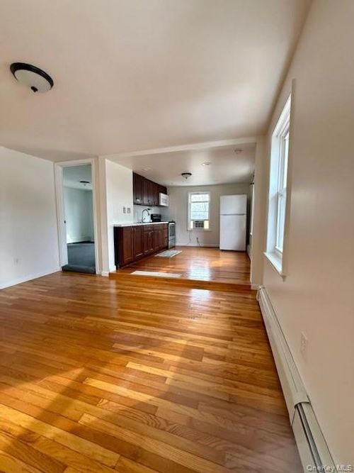 1188 5th Ave, E Northport, NY, 11731-2628 | Card Image