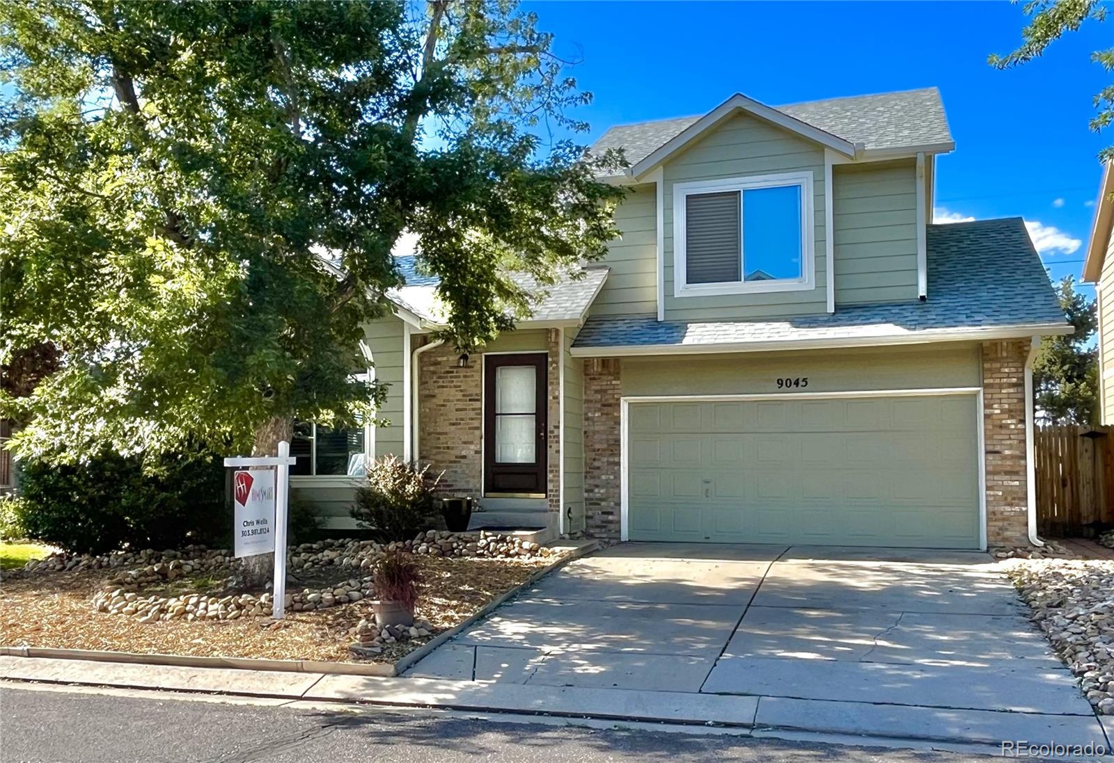 Arizona Dr, Lakewood, CO 80232