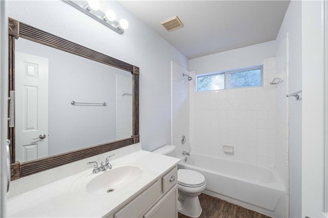 12536 Canyon Glen Dr, House other with 3 bedrooms, 3 bathrooms and 2 parking in Austin TX | Image 14