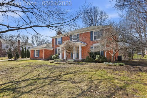 5972 Barnstable Ct, West Bloomfield, MI, 48322-1654 | Card Image