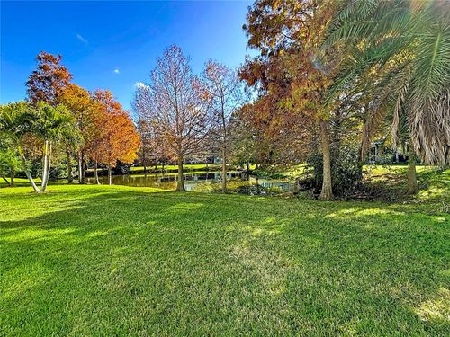 11117 Kapok Grand Cir, MADEIRA BEACH, FL, 33708-3015 | Card Image