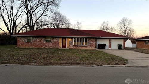 2209 Bending Willow Drive, Dayton, OH, 45440 | Card Image
