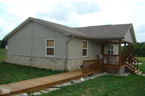 3251 Mt Zion Rd, Bowling Green, IN, 47833-8263 | Card Image