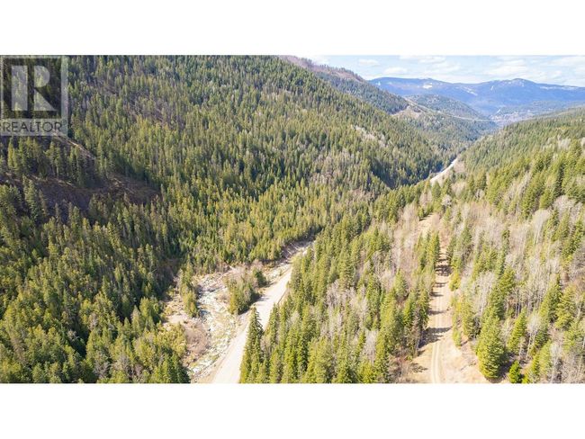 DL 10612 Highway 3, Home with 0 bedrooms, 0 bathrooms and null parking in Salmo BC | Image 14