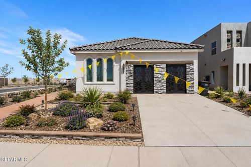 721 Paseo Dulce Ave, Horizon City, TX, 79928-8456 | Card Image