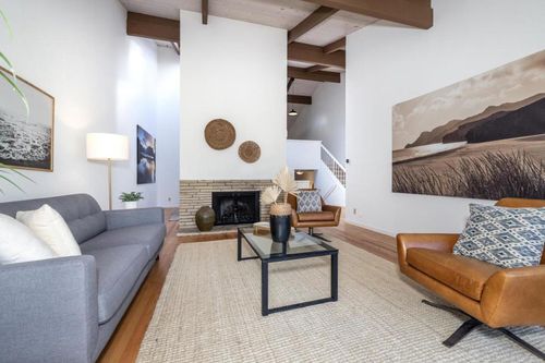 166 Sand Hill Cir, Menlo Park, CA, 94025-7104 | Card Image