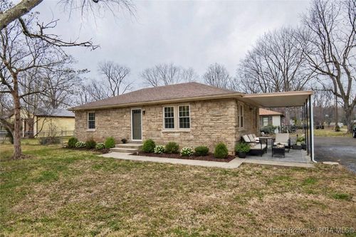 903 Merriam Dr, Clarksville, IN, 47129-1550 | Card Image