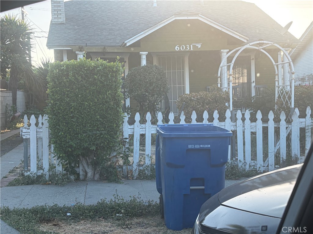 6031 Madden Ave, For Sale in Los Angeles - eXp Realty