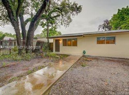 1857-1857 Nw 113th Ter, Miami, FL, 33167-3509 | Card Image