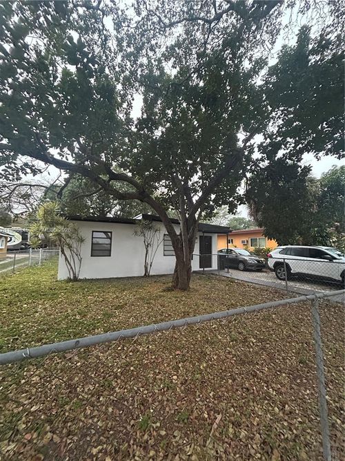 1080 Nw 121st St, North Miami, FL, 33168-6341 | Card Image