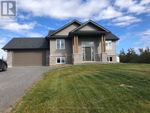 2567 County Road 5 Road, Prince Edward County (Sophiasburg Ward), ON, K0K2T0 | Card Image