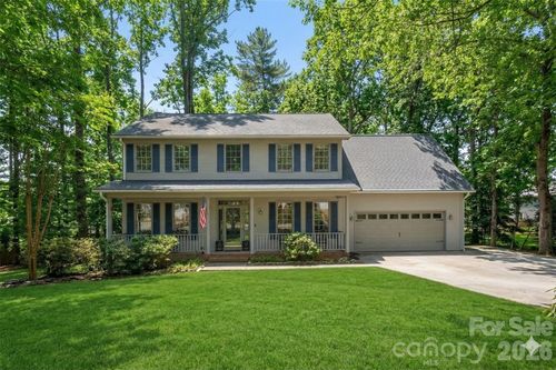 242 Windsor Forest Cir, Fletcher, NC, 28732-9691 | Card Image