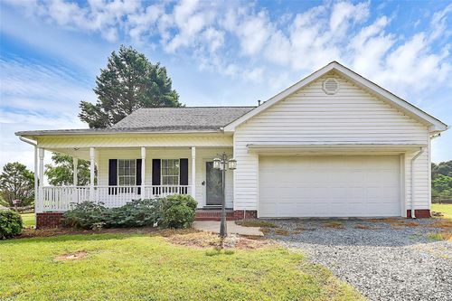 6812 Sugar And Wine Rd, Monroe, NC, 28110-1069 | Card Image