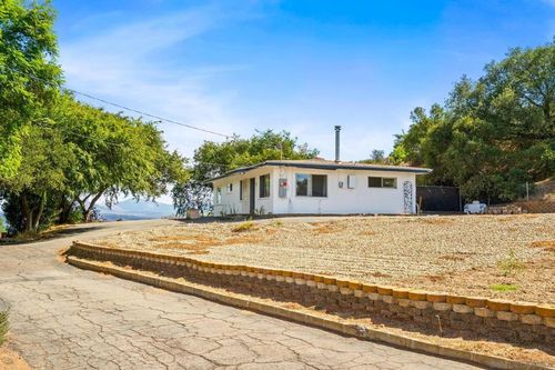 990 Old Mountain View Rd, El Cajon, CA, 92021-7836 | Card Image