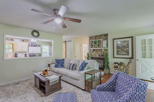 2031 Millard Rd, Soddy Daisy, TN, 37379-3422 | Card Image