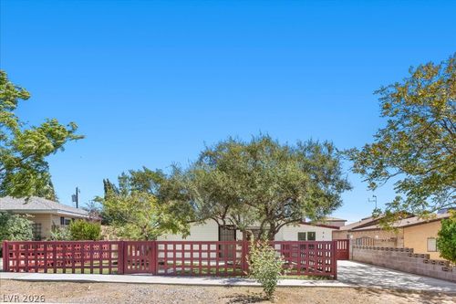 655 Avenue F, Boulder City, NV, 89005-2763 | Card Image