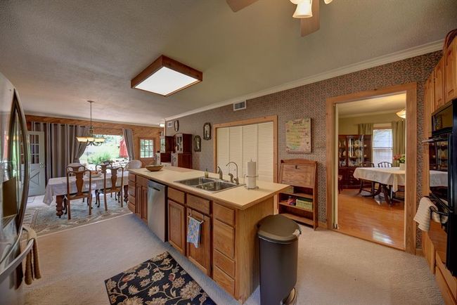 1026 Atchison St, House other with 3 bedrooms, 2 bathrooms and 2 parking in Sealy TX | Image 34