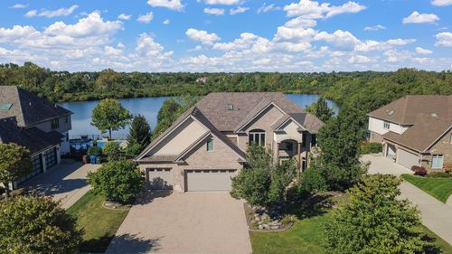 21170 Sage Brush Ln, Mokena, IL, 60448-1570 | Card Image