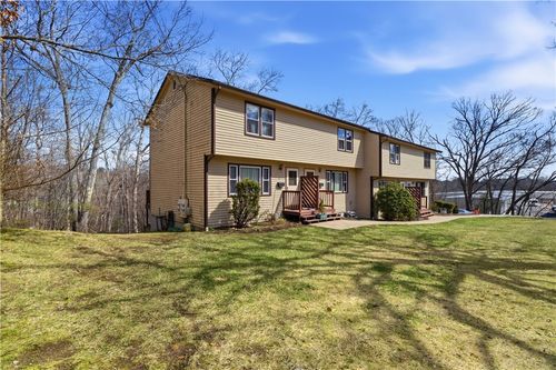 47 Howard Ave, Coventry, RI, 02816-7735 | Card Image