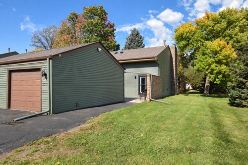 37 Marie Ave E, West Saint Paul, MN, 55118-3941 | Card Image