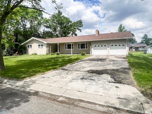 807 Pleasant Dr, Ada, MN, 56510-1664 | Card Image