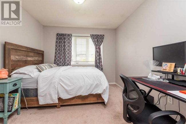 7 - 4501 39 St, Townhouse with 3 bedrooms, 3 bathrooms and 4 parking in Lloydminster SK | Image 22