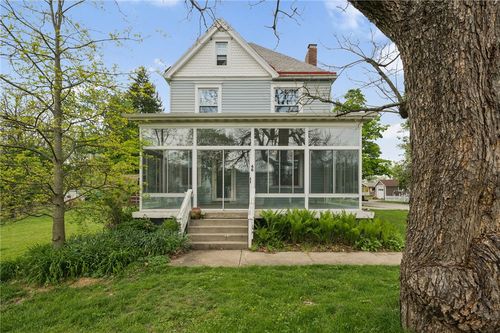 46 Elwyn Ave, Carnegie, PA, 15106-1470 | Card Image