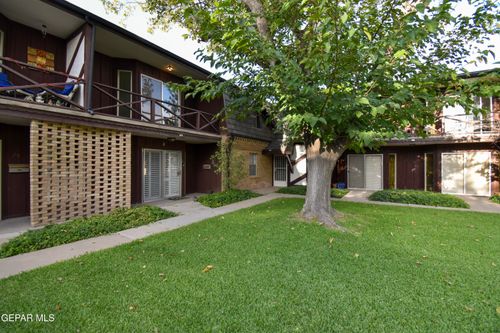 apt-27-350 Thunderbird Dr, El Paso, TX, 79912-3841 | Card Image