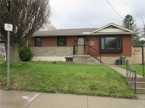 1-75 Richwill Rd, Hamilton, ON, L9C1S4 | Card Image